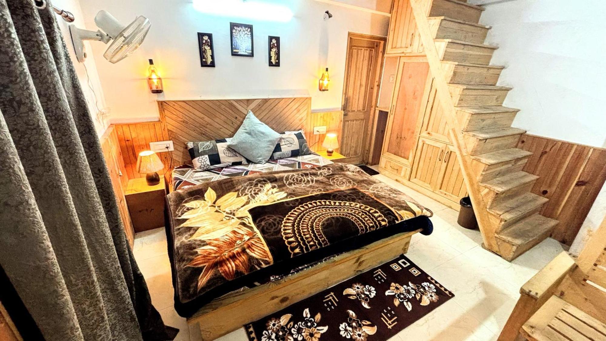 קאסול Jumboz Cabin מראה חיצוני תמונה