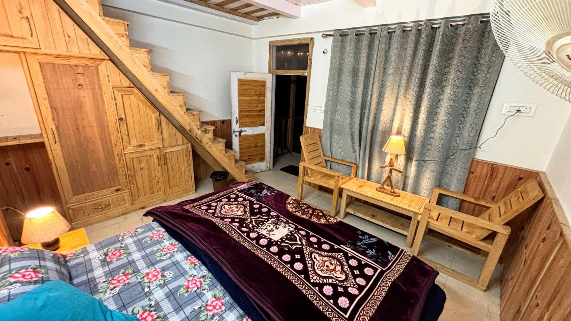 קאסול Jumboz Cabin מראה חיצוני תמונה
