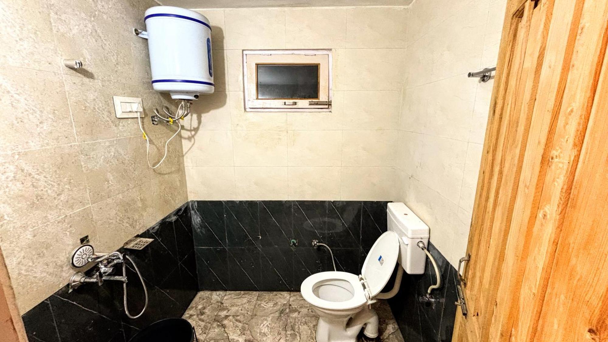 קאסול Jumboz Cabin מראה חיצוני תמונה